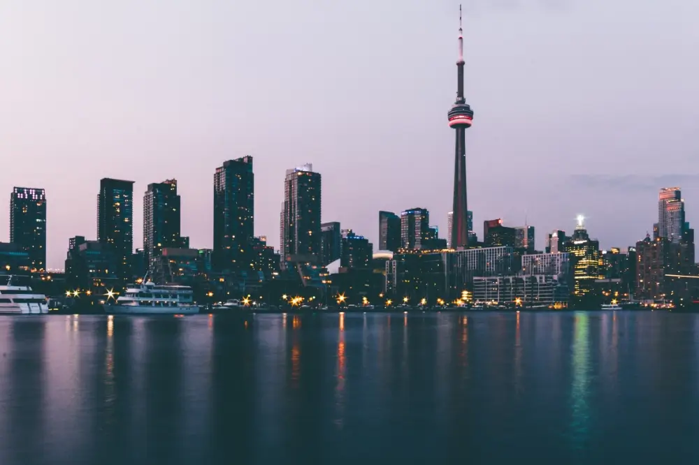 92. Mobile Methane Measurements Across Toronto_Mendez